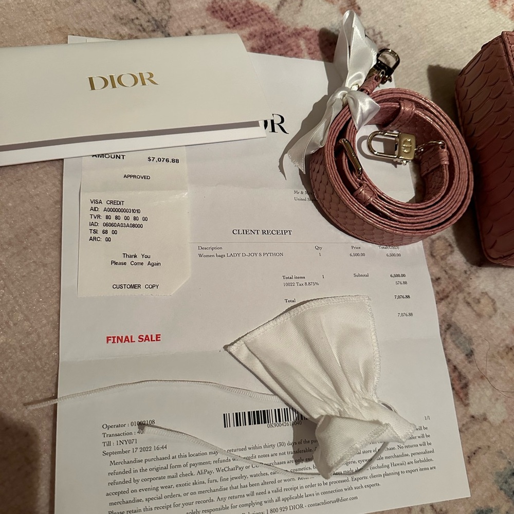 Christian Dior - Picture 4 of 5
